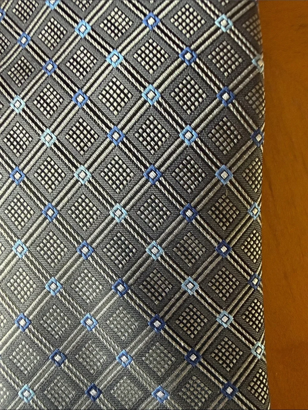 Mens Navy Tie with Light Blue Diamond Lattice Pattern